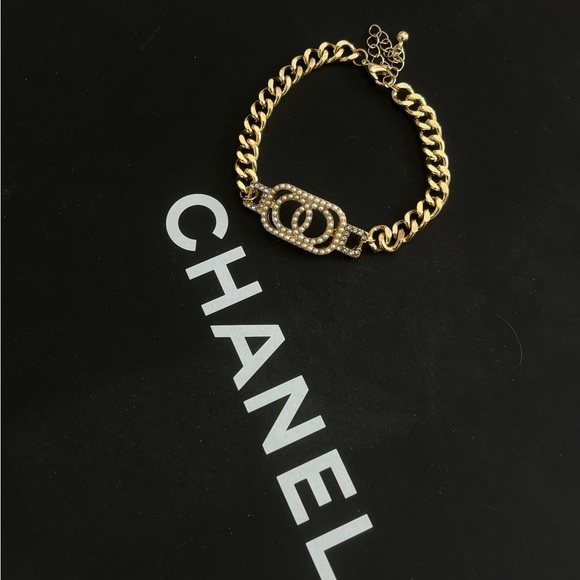 Chanel Gold Chain Repurposed Pearl & Crystal Link Bracelet - Picture 3 of 4